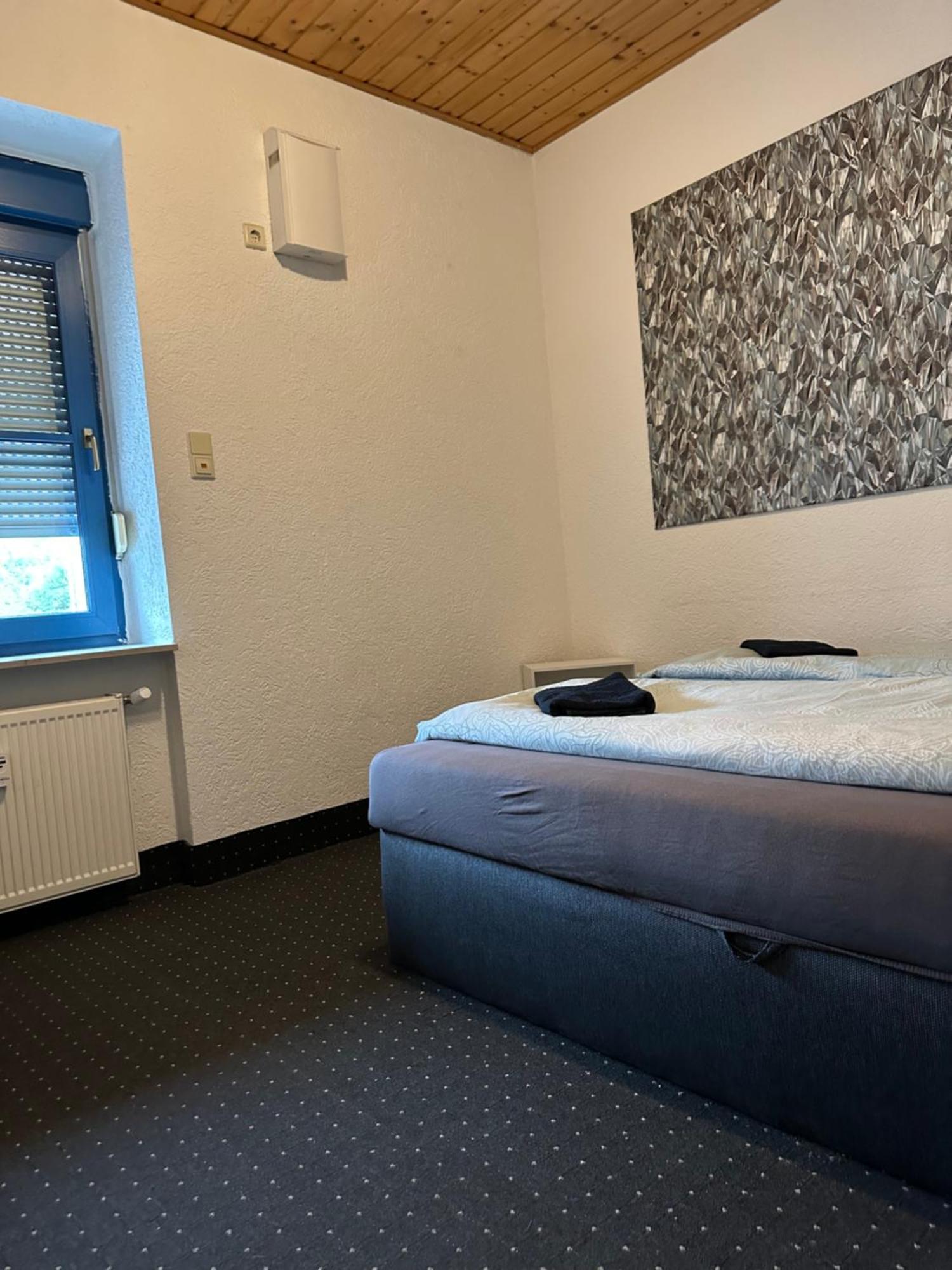 #World Ferienwohnung Schkeuditz Luaran gambar